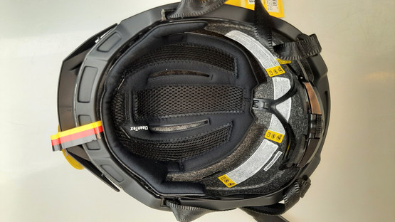Cratoni C-Loom -kypärä, musta, koko M-L/58-61cm