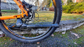 Ursus King 40 - seisontatuki taakse, säädettävä 26-29