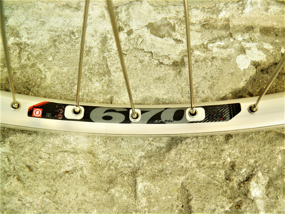 Mach1 etukiekko 26
