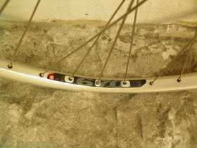 Mach 1 670 takakiekko 21-559 Shimano FH-TY -napa 7-v, vannejarrulliseen, mutterikiristys