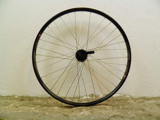 Mach 1 630 Disc takakiekko 21-559 Formula-napa 8-10v