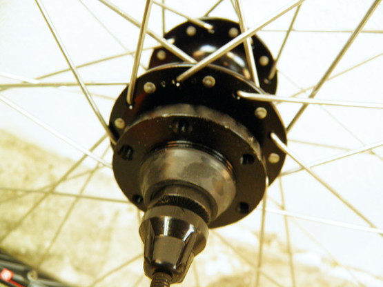 Mach 1 630 Disc takakiekko 21-559 Formula-napa 8-10v