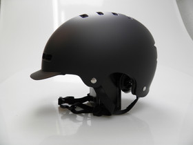 Lazer Next + Led kypärä, koko L