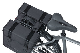 Basil Tour Double Waterproof 28l MIK - yhteensopiva laukkupari