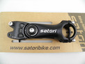 Ohjainkannatin, nivelletty Satori Race-Fit 110 mm/ 31,8mm / 1 1/8