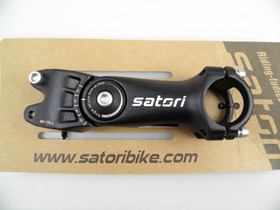 Ohjainkannatin, nivelletty Satori Race-Fit 110 mm/ 31,8mm / 1 1/8