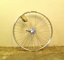 Mach 1 670 takapyörä 21-622 Nexus 7-v navalla