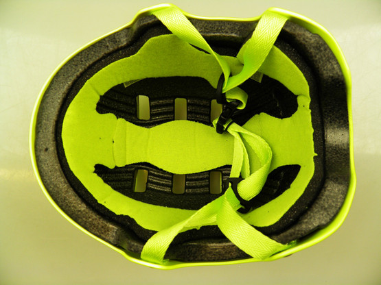 MET Yoyo - kypärä, koko S/51-55cm, neon-keltainen