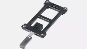 MIK - sovitinlevy laukkuun tai koriin 