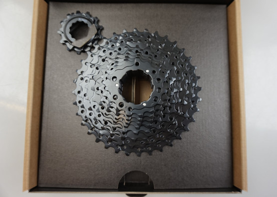 KMC React 10-speed kasettipakka HG11-36H