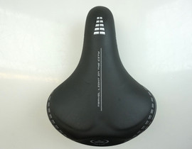 Selle Monte Grappa 530 Max Comfort vakiopyörän satula, 265x210mm
