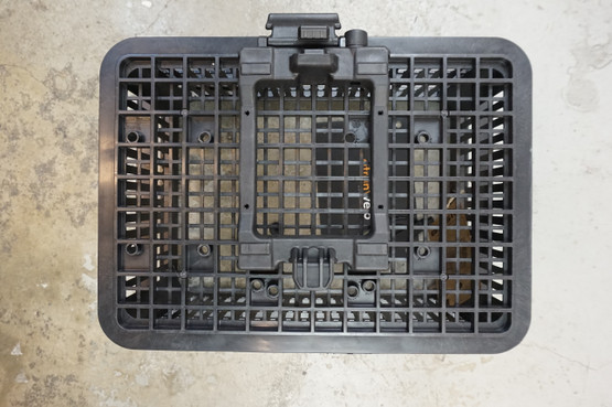 Basil Crate S 17,5l tavarakori pyörään AVS-yhteensopivalla adapterilla