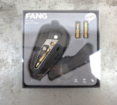 Knog Fang Multitool 18-osainen taskukokoinen matkatyökalu