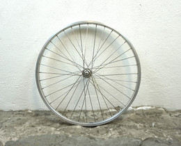 Etupyörä Mach 1 24