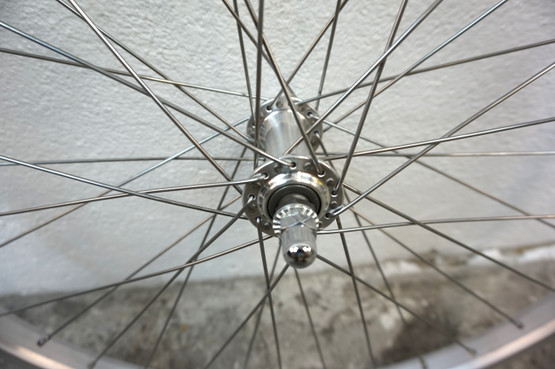 Etupyörä Mach 1 24