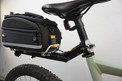 TOPEAK BeamRack V-TYpe MTX -tavarateline+Topeak TrunkBag 8l MTX-laukku