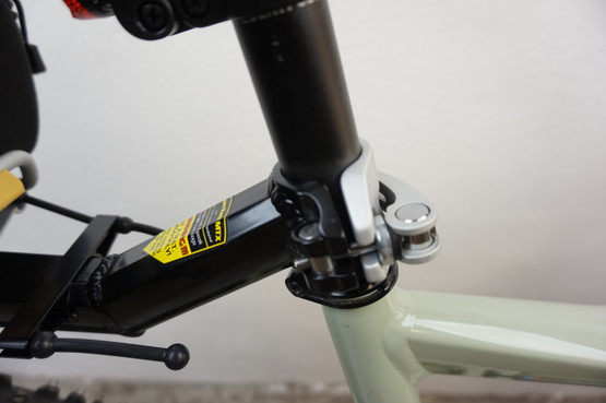 TOPEAK BeamRack V-TYpe MTX -tavarateline+Topeak TrunkBag 8l MTX-laukku