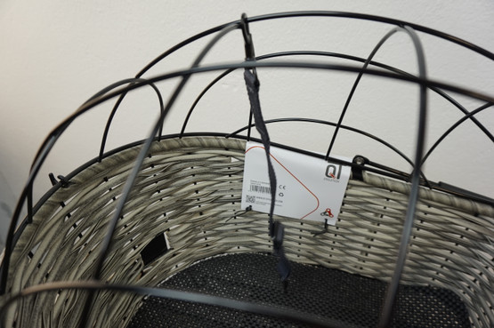 QT Cycle Tech Enna 2.0 AVS-yhteensopiva lemmikinkuljetuskori kupolilla