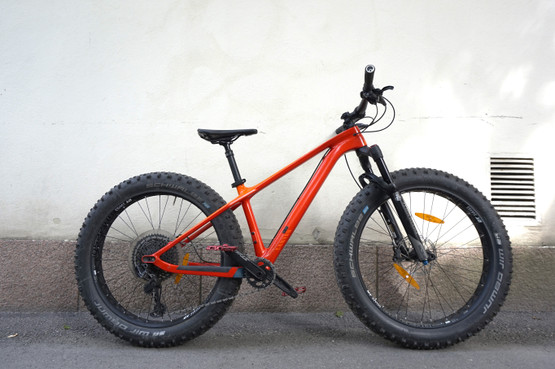 Recycled - vaihtopyörä: Canyon Dude CF 8.0 Trail 26