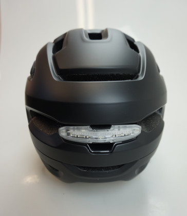 MET Intercity MIPS - sähköpyöräilykypärä, musta matta, L / 58-61cm