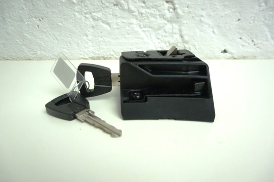 Shimano Steps BM-E6010 viistoputkiakun ylempi kannatinosa+lukko