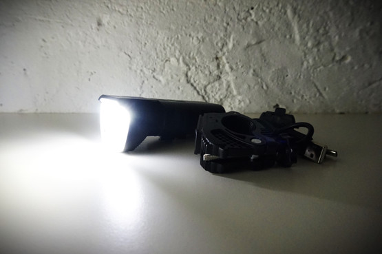 Northlite SL1600 tehokas pyörän etuvalaisin 1600 lumen