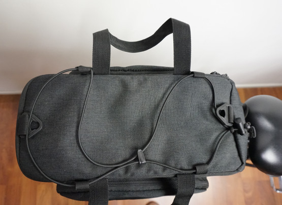 Atran Velo AVS Tour 365 tavarateline + ZAP Top Bag AVS -tavaratelinelaukku 10+8l yhdistelmä