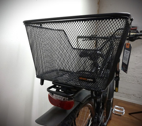 Atran Velo AVS Tour 365 tavarateline + Daily M/22l AVS -korin yhdistelmä