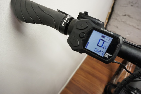 Vaihtosähköpyörä `23 Helkama XE9 29