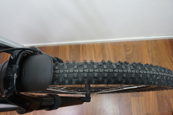 Vaihtosähköpyörä `23 Helkama XE9 29