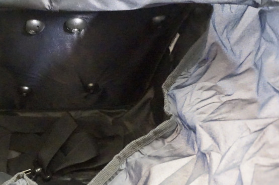 Vincita Pannier Small 9,7l - sivulaukku yleismallin kiinnityksellä, etu/taka