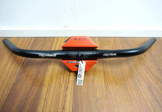 Ergotec Aerowing 2 640mm / 20mm / 31,8mm ohjeustanko, alu, musta