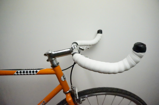 Vaihtofillari: Crescent Världmästarcykel fixie/sinkula 28