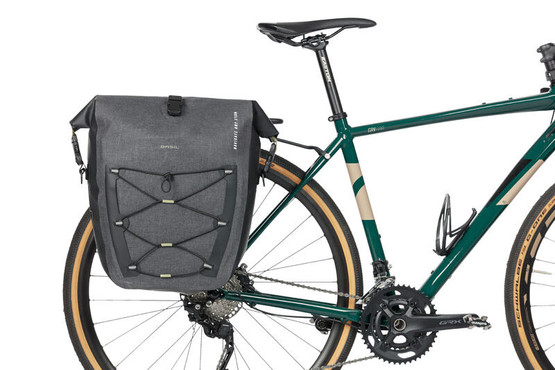 Basil Navigator Storm 25-31l MIK - Sidesystem