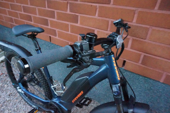 Vaihtosähköpyörä Stevens F-4X Tour MTB 29
