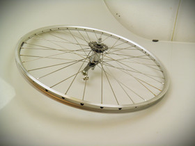 Mach 1 670 takapyörä 21-622 Shimano 1-v navalla