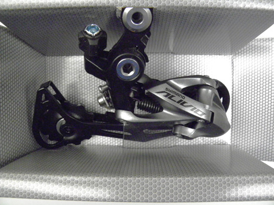 Shimano Alivio RD-M4000-SGS 9-v takavaihtaja