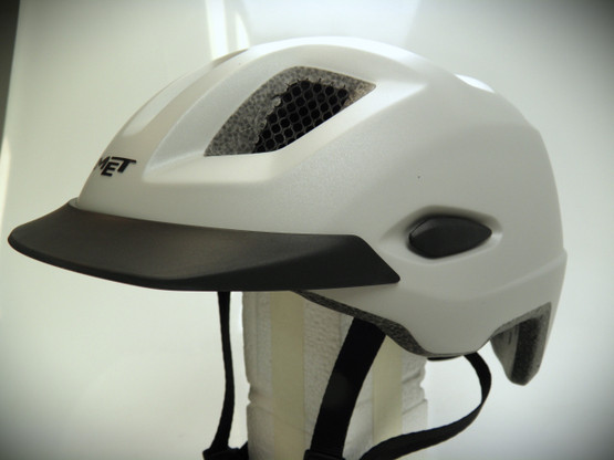 MET Mobilite - kypärä, koko M/L 57-60cm, vaalean harmaa