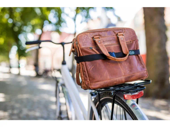 Steco Monkey Mee - tavaratelineen leventäjä / laukkutuki