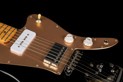Jet Guitars JJ-350 Black Gold Trem