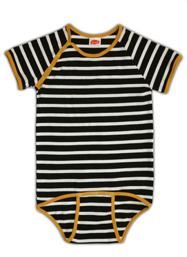 TarmoKoo, lyhythihainen body, 110/116