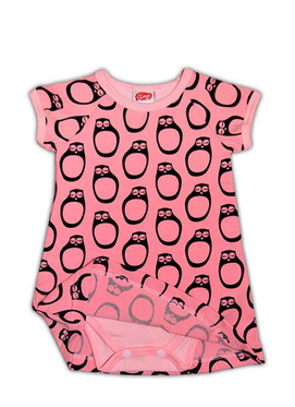 Mekkobody lyhythihainen, useita värejä/kuoseja