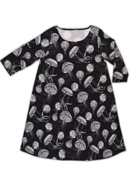 A-linjainen 3/4-hihainen tunika, useita värejä/kuoseja