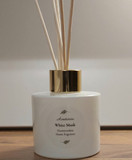 Aveturiini Huonetuoksu 125 ml & Hortenssia-soijavahakynttilä lahjapakkauksessa