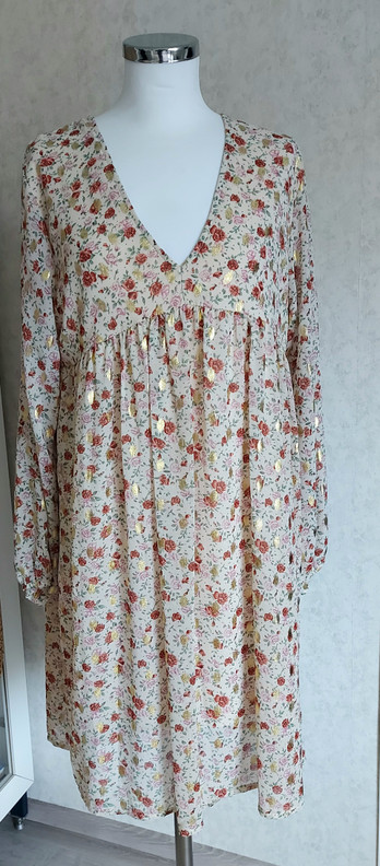 Ruusumekko 3 väriä