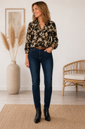Slim Fit Jade farkut – hyperjoustavat push-up jeansit, keskikorkea vyötärö