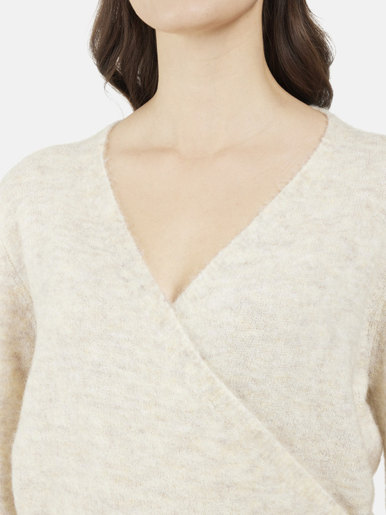  Tuulia Kietaisuneule