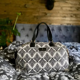 Dinah Weekende Matkakassi,  musta/valkoinen