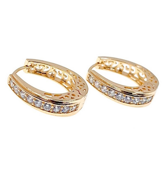 Korvakoru kristalli kulta