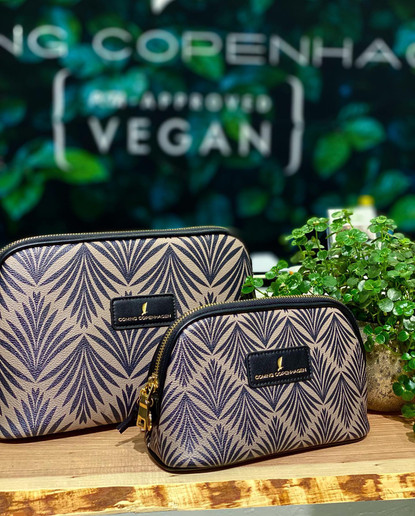 Laukku Danica Phoenix Palm, musta / harmaa